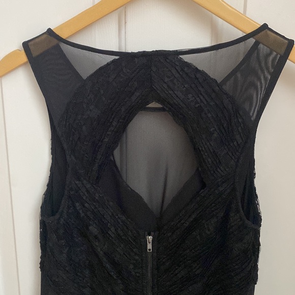 GUESS BLACK DRESS - Picture 3 of 4